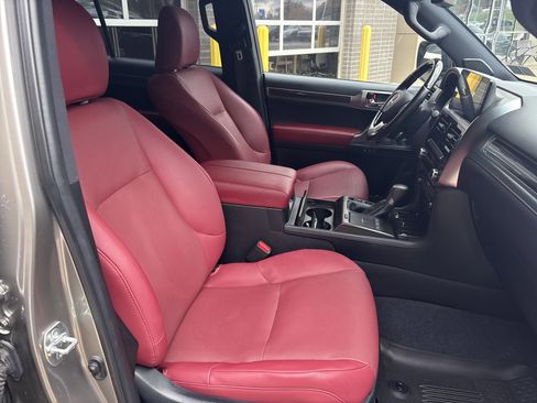 Certified 2023 Lexus GX 460 Premium image 33