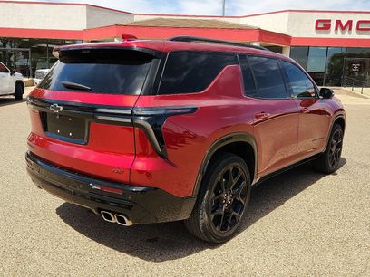 Used 2024 Chevrolet Traverse RS
