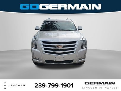 Used 2016 Cadillac Escalade ESV Luxury