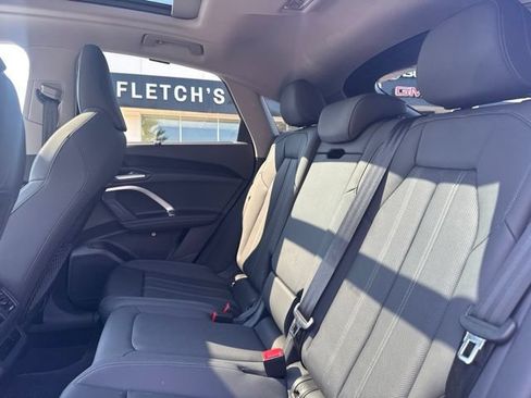 Used 2025 Audi Q5 Premium Plus AWD/4WD image 12