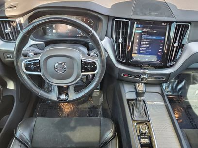 Used 2019 Volvo XC60 T6 R-Design w/ Protection Package Premier