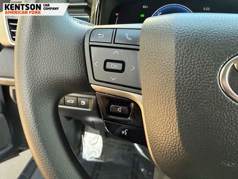 Used 2026 Toyota Camry LE image 18