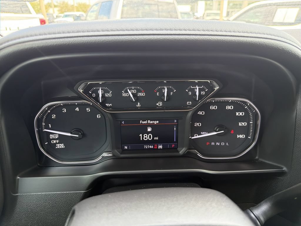 Used 2021 GMC Sierra 1500 SLT AWD/4WD image 32