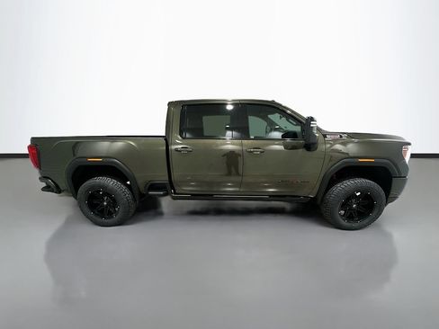 Used 2022 GMC Sierra 2500 AT4 w/ AT4 Preferred Package AWD/4WD image 8
