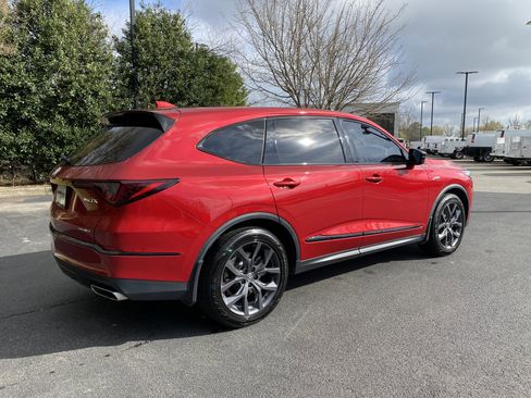 Used 2022 Acura MDX A-Spec image 9