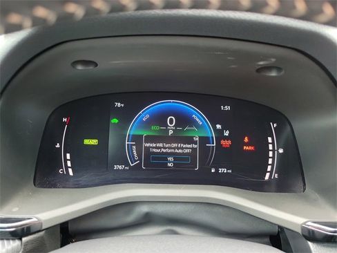 Used 2025 Toyota Camry SE image 17