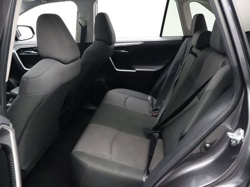 Certified 2025 Toyota RAV4 XLE w/ Convenience Package FWD image 19