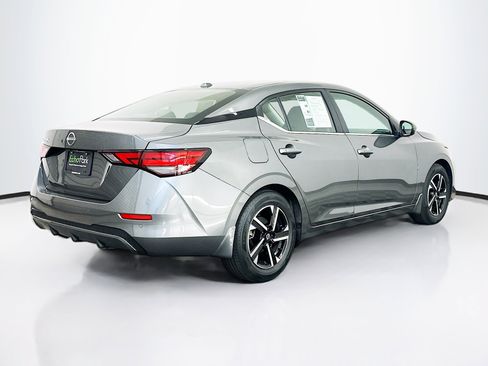 Used 2025 Nissan Sentra SV w/ All-Weather Package FWD image 9