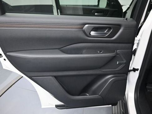New 2026 Nissan Armada SL AWD/4WD image 29