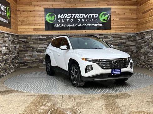 Used 2023 Hyundai Tucson Limited AWD/4WD image 2