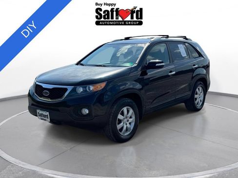 Used 2011 Kia Sorento 2WD w/ Convenience Pkg image 1
