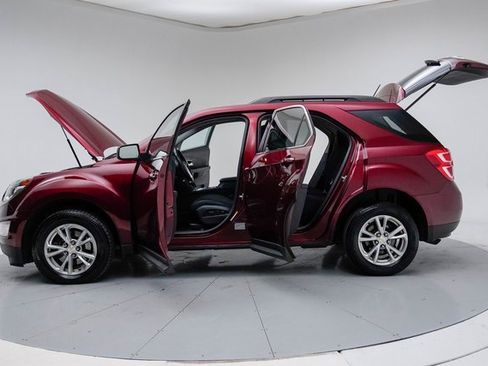 Used 2017 Chevrolet Equinox LT w/ Convenience Package image 13