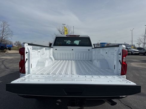 New 2026 Chevrolet Silverado 3500 W/T w/ Snow Plow Prep/Camper Package image 6