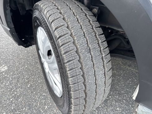 Used 2023 Ford Transit 250 Low Roof w/ Exterior Upgrade Package image 26