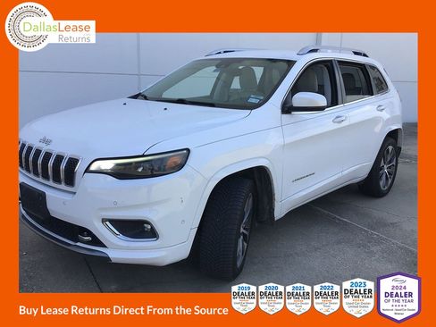 Used 2019 Jeep Cherokee Overland w/ Technology Group FWD image 1