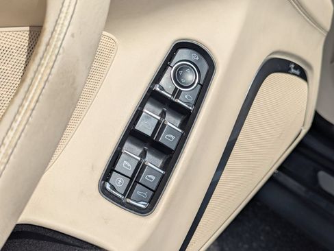 Used 2010 Porsche Panamera Turbo AWD/4WD image 17