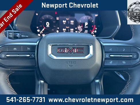 New 2025 GMC Canyon AT4 w/ AT4 Premium Package image 17