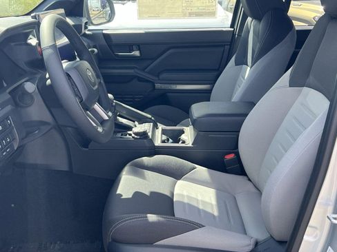 New 2025 Toyota Tacoma TRD Off-Road image 7