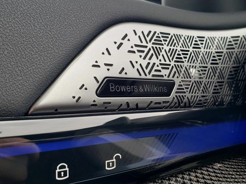 New 2027 BMW M5 w/ Carbon Package AWD/4WD image 22