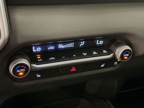 Used 2025 MAZDA CX-50 AWD 2.5 S w/ Premium Package image 24