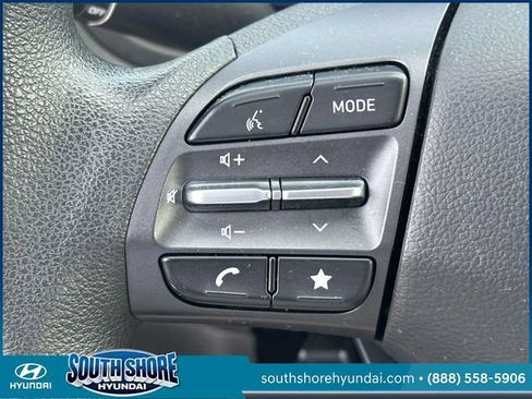 Certified 2023 Hyundai Kona SEL AWD/4WD image 24