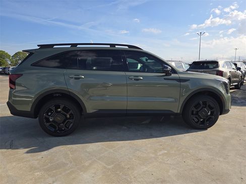 New 2026 Kia Sorento SX Prestige image 9