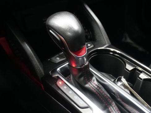 Used 2021 Chevrolet TrailBlazer RS w/ Convenience Package image 18