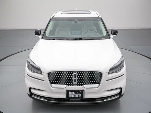 Used 2022 Lincoln Aviator Reserve w/ Equipment Group 201A AWD/4WD image 9