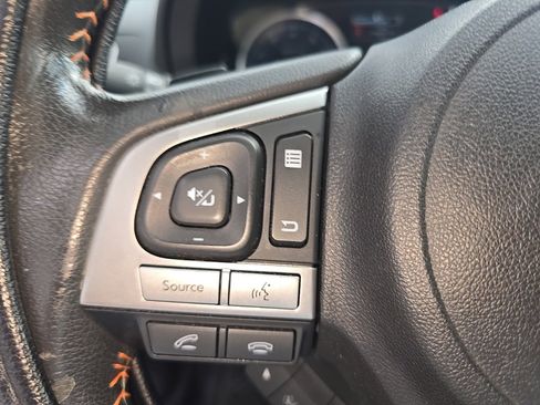 Used 2017 Subaru Crosstrek 2.0i Limited w/ Popular Package #2 image 29