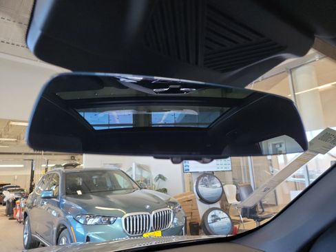 New 2026 BMW X1 M35i w/ Technology Package AWD/4WD image 26
