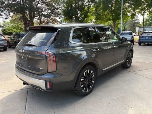 Used 2024 Kia Telluride SX Prestige w/ Towing Package AWD/4WD image 7