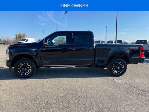 Used 2025 Ford F250 Platinum image 3