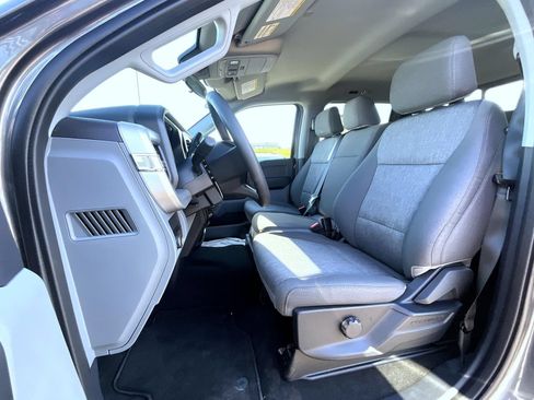 New 2026 Ford F250 XL w/ STX Appearance Package AWD/4WD image 9