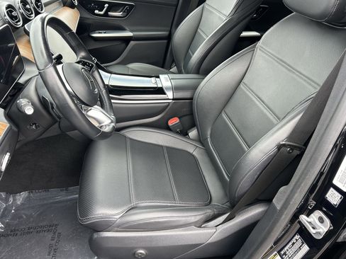 Used 2024 Mercedes-Benz GLC 300 image 20