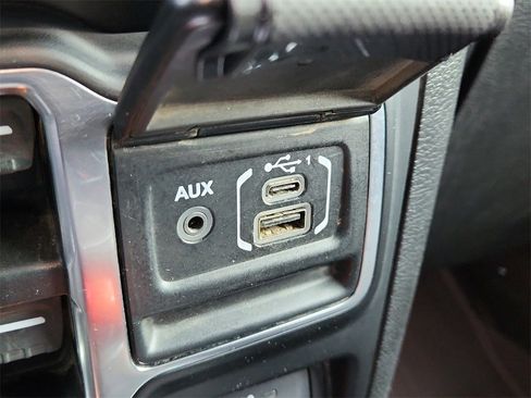 Used 2021 Jeep Wrangler Unlimited Sport image 22