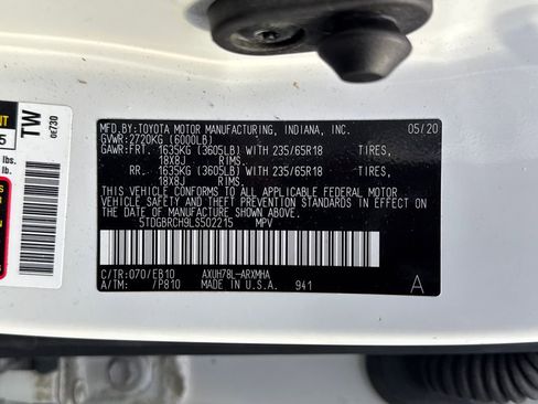 Used 2020 Toyota Highlander XLE image 56