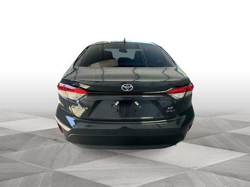 Used 2026 Toyota Corolla LE FWD image 7