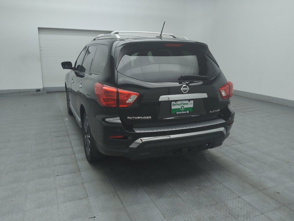 Used 2018 Nissan Pathfinder Platinum FWD image 5