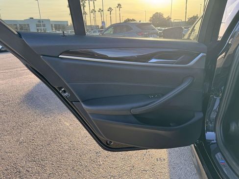 Used 2023 BMW 540i w/ M Sport Package image 16