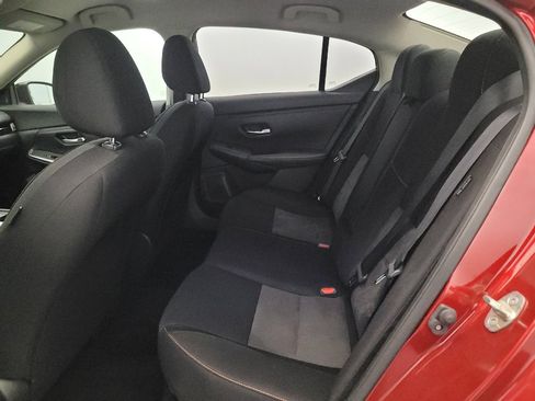 Used 2021 Nissan Sentra SR FWD image 18