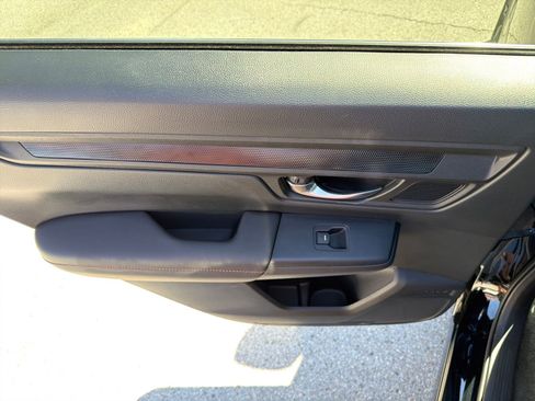 Used 2025 Honda CR-V Sport-L image 23