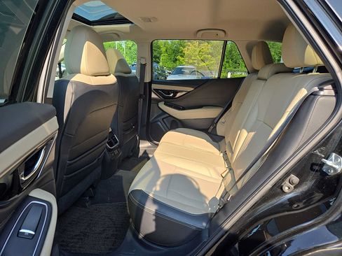 Used 2024 Subaru Outback Limited AWD/4WD image 10