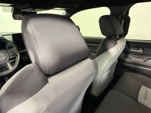 Used 2024 Toyota Tacoma TRD Sport image 41