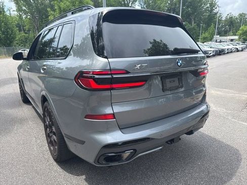 Used 2024 BMW X7 xDrive40i w/ M Sport Package AWD/4WD image 15