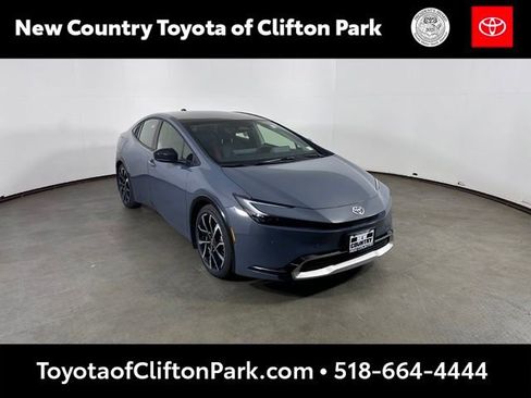 Used 2023 Toyota Prius Prime FWD image 1