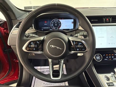 Used 2024 Jaguar F-PACE R-Dynamic S AWD/4WD image 14
