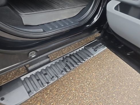 Used 2023 Ford F350 XLT w/ 360-Degree Camera Package image 35