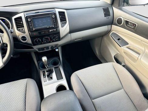 Used 2014 Toyota Tacoma 4x4 Double Cab image 28