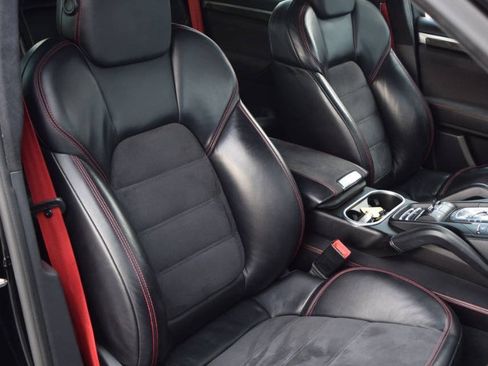 Used 2017 Porsche Cayenne GTS AWD/4WD image 73