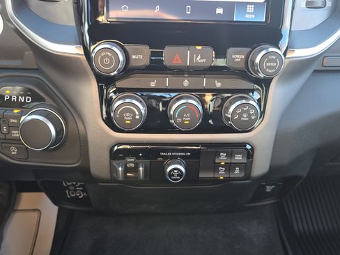 New 2026 RAM 1500 Big Horn AWD/4WD image 27